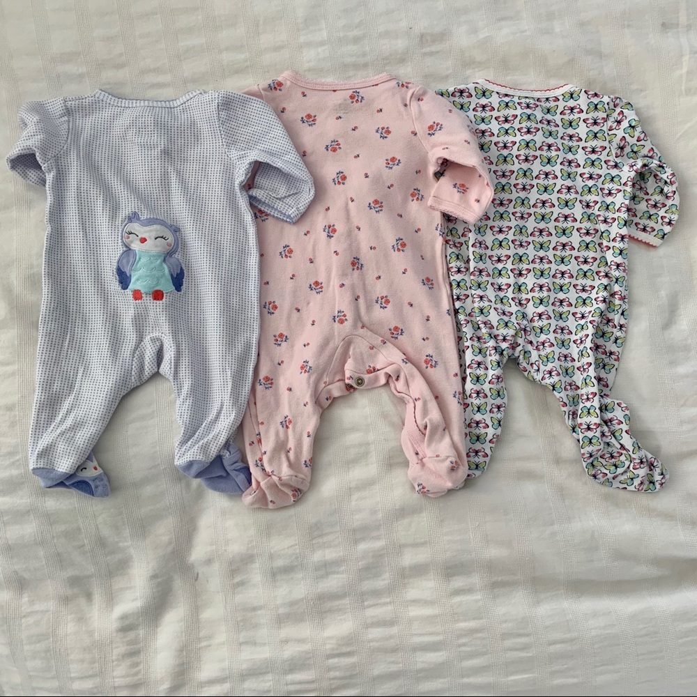Set of 3 Carter’s Pajamas - 3 mos - Picture 2 of 5